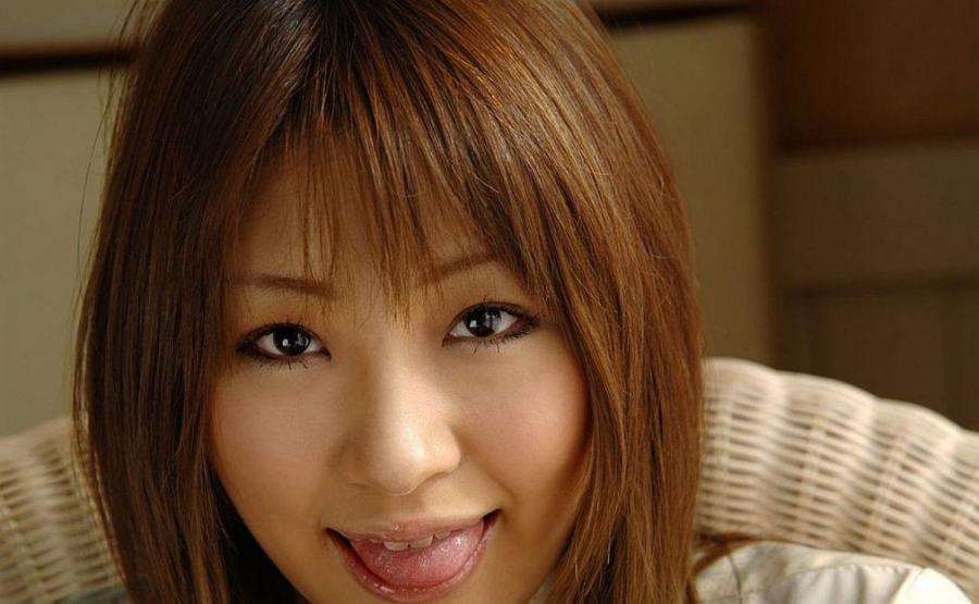 Asian schoolgirl Reon Kosaka showin tits and pussy Images 281359